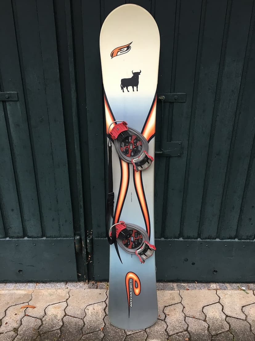 Freestyle Snowboard 156 cm + Bağlama